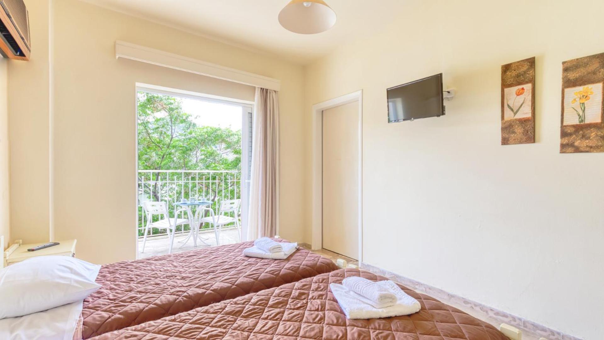 Akrotopi Apartments & Studios Tolo Bagian luar foto